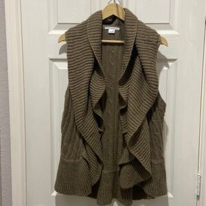 Private quarters Sleeveless brown cardigan